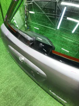 ДВЕРЬ ПЯТАЯ НА TOYOTA VOLTZ ZZE138