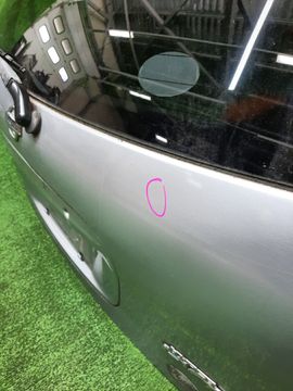 ДВЕРЬ ПЯТАЯ НА NISSAN TINO V10