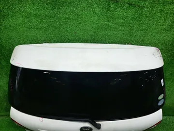 ДВЕРЬ ПЯТАЯ НА TOYOTA IPSUM ACM21W