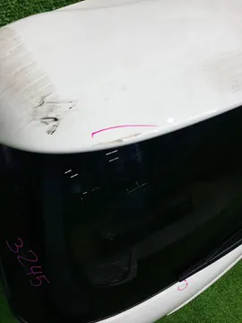 ДВЕРЬ ПЯТАЯ НА TOYOTA IPSUM ACM21W