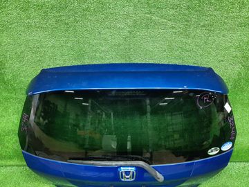 ДВЕРЬ ПЯТАЯ НА HONDA FIT GD1