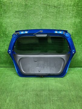 ДВЕРЬ ПЯТАЯ НА HONDA FIT GD1