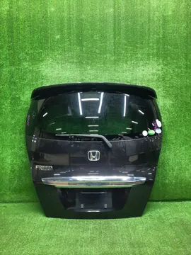 ДВЕРЬ ПЯТАЯ НА HONDA FREED GB3