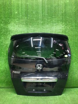 ДВЕРЬ ПЯТАЯ НА HONDA FREED GB3