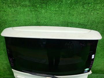 ДВЕРЬ ПЯТАЯ НА TOYOTA FUNCARGO NCP25