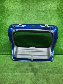 ДВЕРЬ ПЯТАЯ НА SUBARU IMPREZA GH8