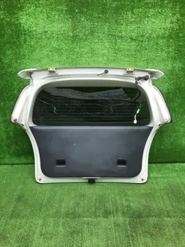 ДВЕРЬ ПЯТАЯ НА TOYOTA COROLLA SPACIO NZE121N