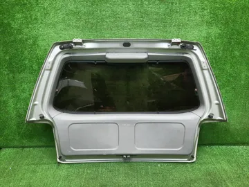 ДВЕРЬ ПЯТАЯ НА SUBARU FORESTER SF5