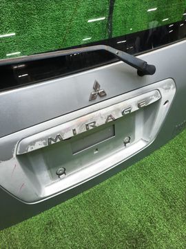 ДВЕРЬ ПЯТАЯ НА MITSUBISHI MIRAGE DINGO CQ2A