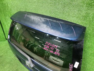 ДВЕРЬ ПЯТАЯ НА TOYOTA COROLLA FIELDER NZE121G