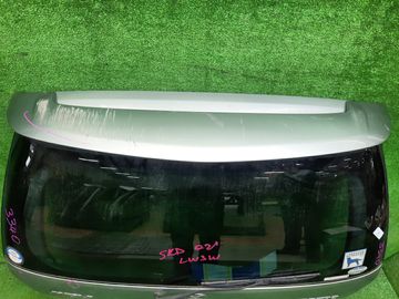 ДВЕРЬ ПЯТАЯ НА MAZDA MPV LW3W