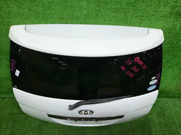 ДВЕРЬ ПЯТАЯ НА TOYOTA ISIS ANM10G