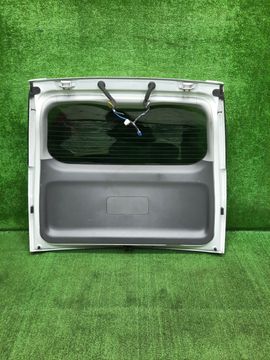 ДВЕРЬ ПЯТАЯ НА TOYOTA ISIS ANM10G