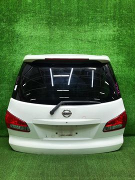 ДВЕРЬ ПЯТАЯ НА NISSAN WINGROAD Y12