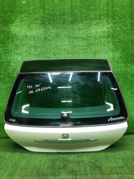 ДВЕРЬ ПЯТАЯ НА HONDA AVANCIER TA3