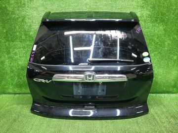 ДВЕРЬ ПЯТАЯ НА HONDA CR-V RE4