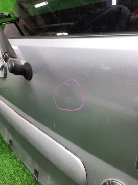 ДВЕРЬ ПЯТАЯ НА MAZDA DEMIO DW5W