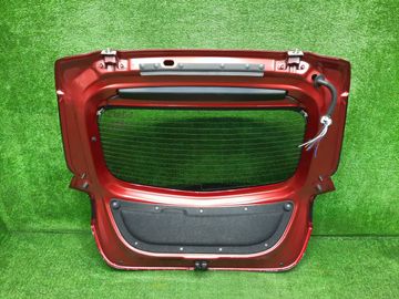 ДВЕРЬ ПЯТАЯ НА MAZDA DEMIO DJLFS