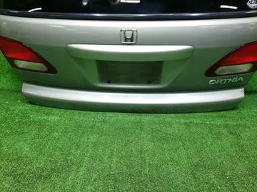 ДВЕРЬ ПЯТАЯ НА HONDA ORTHIA EL2