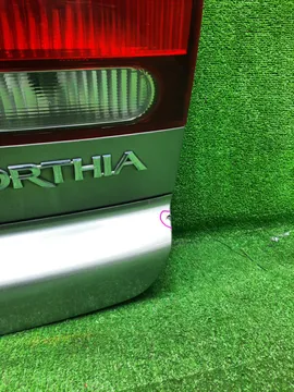 ДВЕРЬ ПЯТАЯ НА HONDA ORTHIA EL2