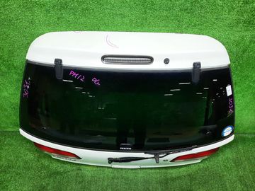 ДВЕРЬ ПЯТАЯ НА NISSAN LIBERTY PM12