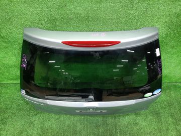 ДВЕРЬ ПЯТАЯ НА HONDA STREAM RN6