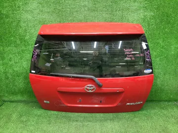 ДВЕРЬ ПЯТАЯ НА TOYOTA COROLLA FIELDER NZE121G