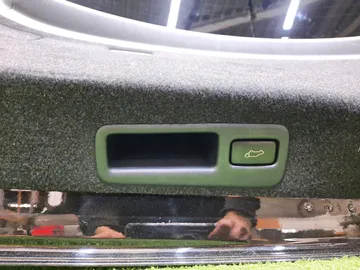 ДВЕРЬ ПЯТАЯ НА LEXUS RX270 AGL10W