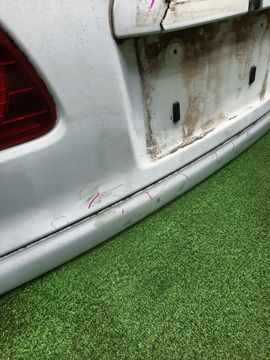 ДВЕРЬ ПЯТАЯ НА TOYOTA CALDINA ST210