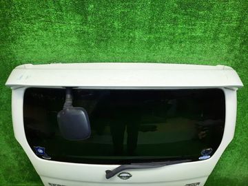 ДВЕРЬ ПЯТАЯ НА NISSAN SERENA TC24