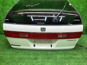 ДВЕРЬ ПЯТАЯ НА HONDA ACCORD CF6