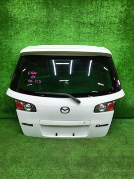 ДВЕРЬ ПЯТАЯ НА MAZDA DEMIO DY5W