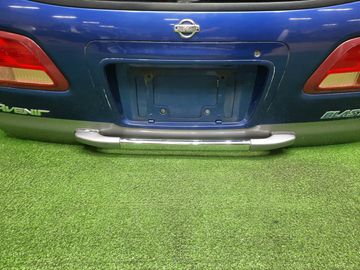 ДВЕРЬ ПЯТАЯ НА NISSAN AVENIR W11