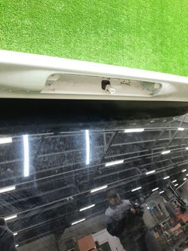 ДВЕРЬ ПЯТАЯ НА TOYOTA ALPHARD ANH20W