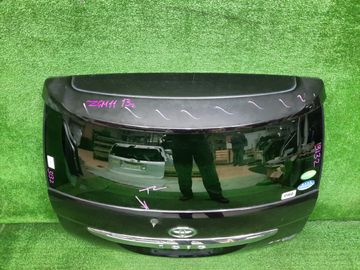 ДВЕРЬ ПЯТАЯ НА TOYOTA ISIS ZGM15G