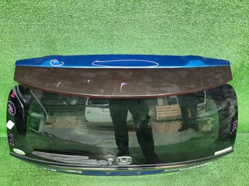 ДВЕРЬ ПЯТАЯ НА HONDA STREAM RN2