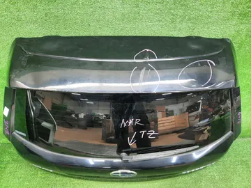 ДВЕРЬ ПЯТАЯ НА SUBARU FORESTER SJG