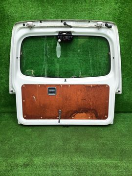 ДВЕРЬ ПЯТАЯ НА MAZDA BONGO SK82V