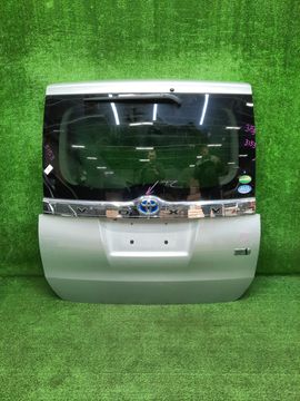 ДВЕРЬ ПЯТАЯ НА TOYOTA VOXY ZWR80G