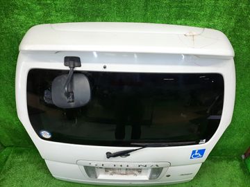ДВЕРЬ ПЯТАЯ НА NISSAN SERENA C24