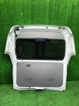 ДВЕРЬ ПЯТАЯ НА NISSAN SERENA C24