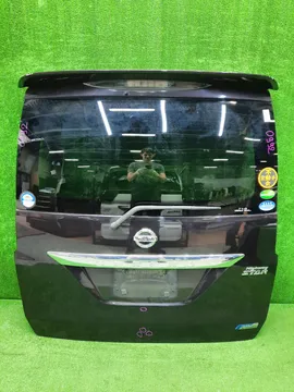 ДВЕРЬ ПЯТАЯ НА NISSAN SERENA C26