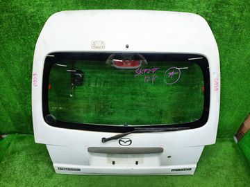 ДВЕРЬ ПЯТАЯ НА MAZDA BONGO SKP2V