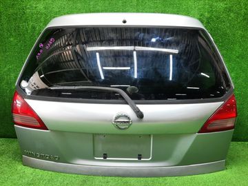 ДВЕРЬ ПЯТАЯ НА NISSAN WINGROAD Y11