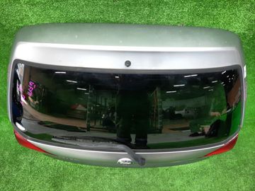 ДВЕРЬ ПЯТАЯ НА NISSAN WINGROAD Y11