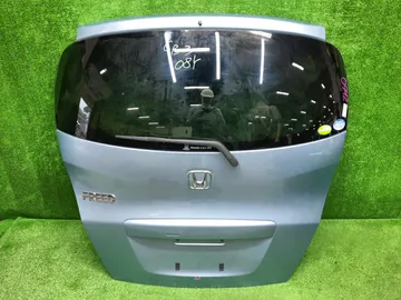 ДВЕРЬ ПЯТАЯ НА HONDA FREED GB3