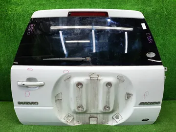 ДВЕРЬ ПЯТАЯ НА SUZUKI ESCUDO TDA4W