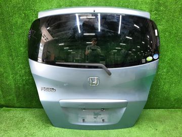 ДВЕРЬ ПЯТАЯ НА HONDA FREED GB3