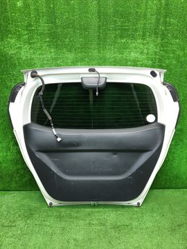 ДВЕРЬ ПЯТАЯ НА HONDA FREED GB3