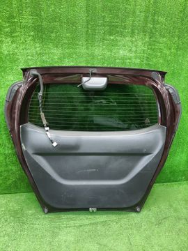 ДВЕРЬ ПЯТАЯ НА HONDA FREED GB3